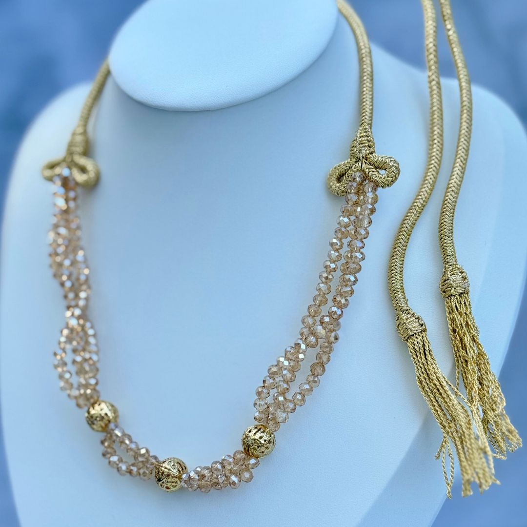 Collier artisanal perlé & doré – 3 coloris disponibles