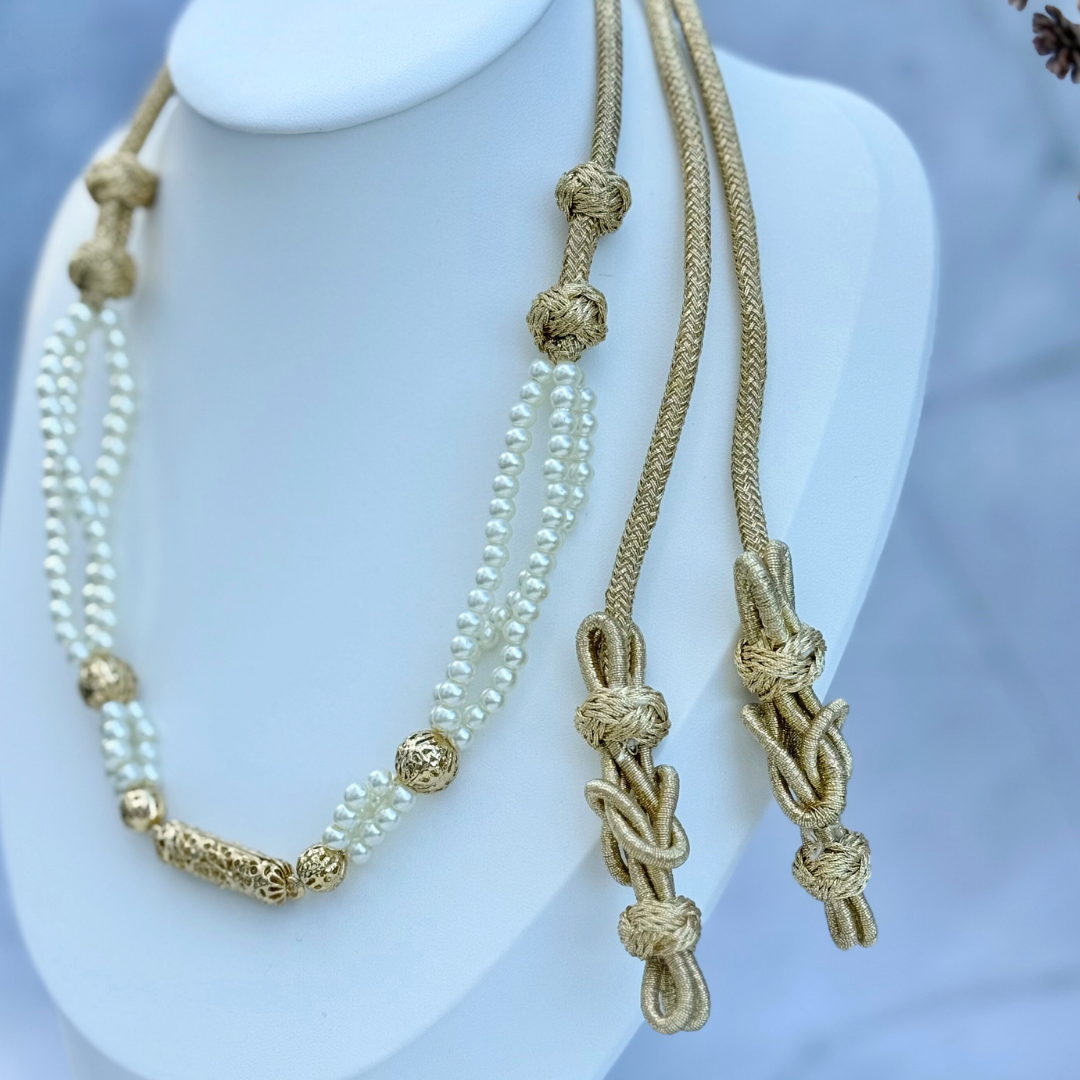 Collier artisanal perlé & doré – 3 coloris disponibles