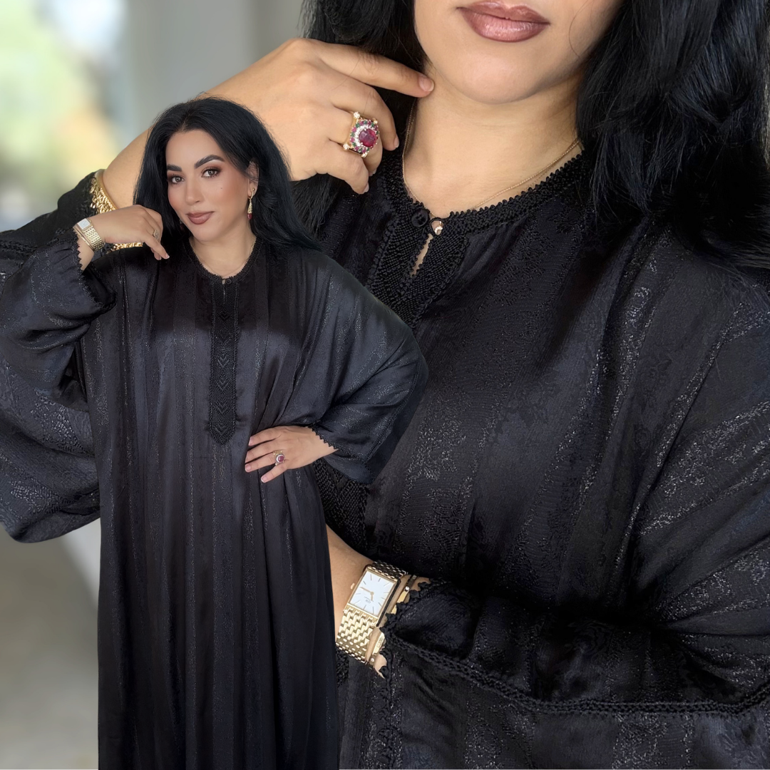 Gandoura Jawhara Black Édition – Couture Randa Artisanale