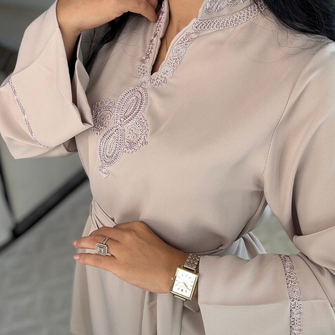 Jabadour Couture – Élégance Minimaliste