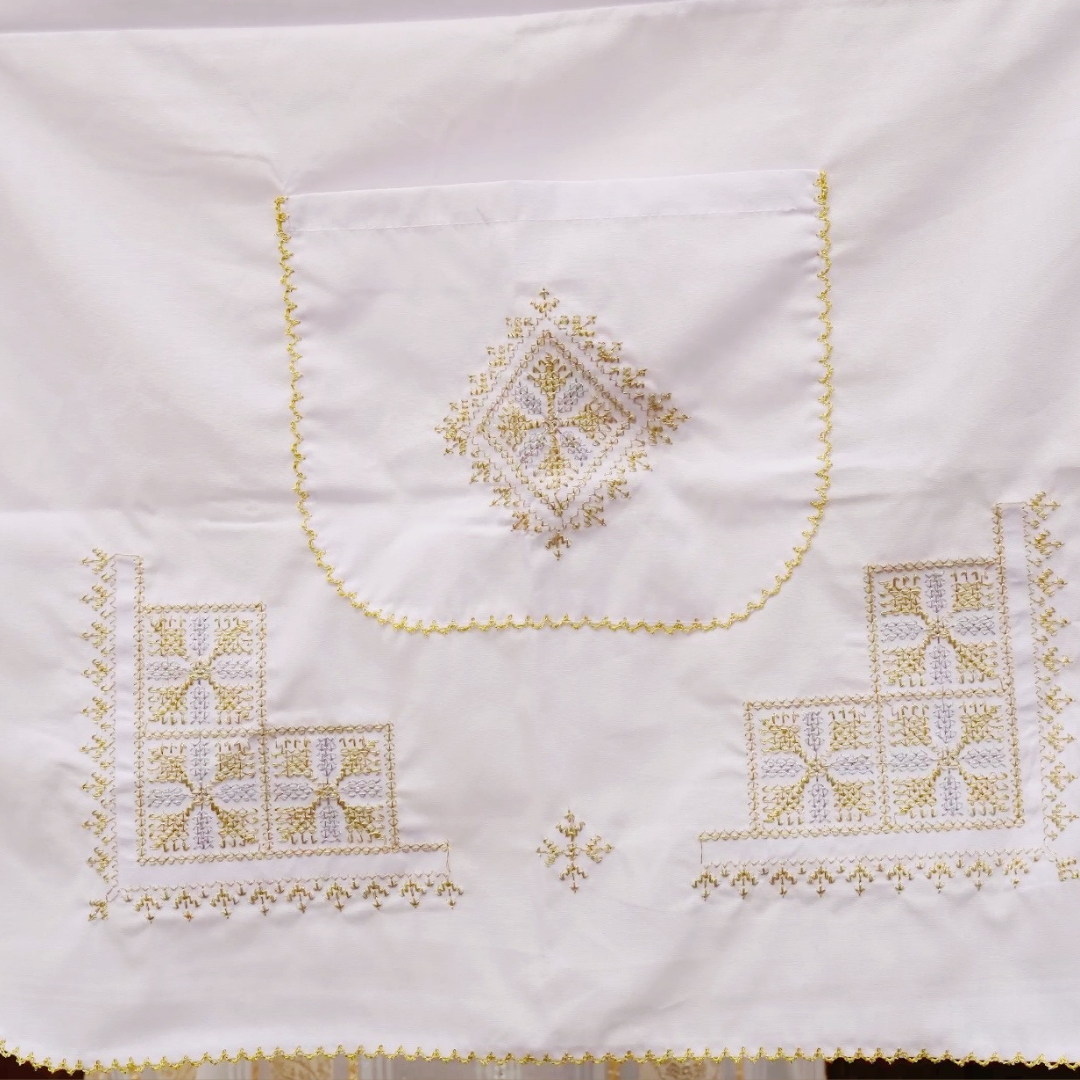 Tablier Traditionnel Marocain – Broderie Tarz 7ssab - Édition Gold