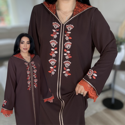 Jellaba Élégance Dentelle – Création Artisanale