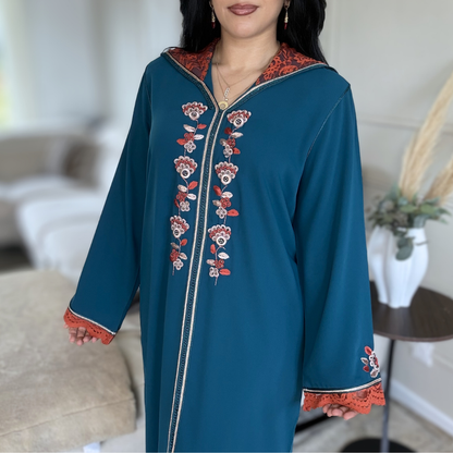 Jellaba Élégance Dentelle – Création Artisanale