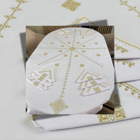 Nappe brodée tarz fassi – serviettes incluses