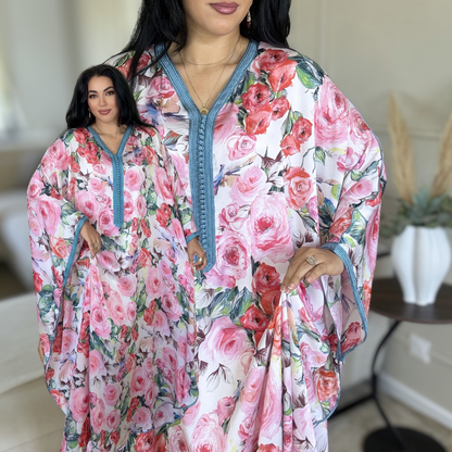 Gandoura Papillon Fleurie – Élégance & Confort