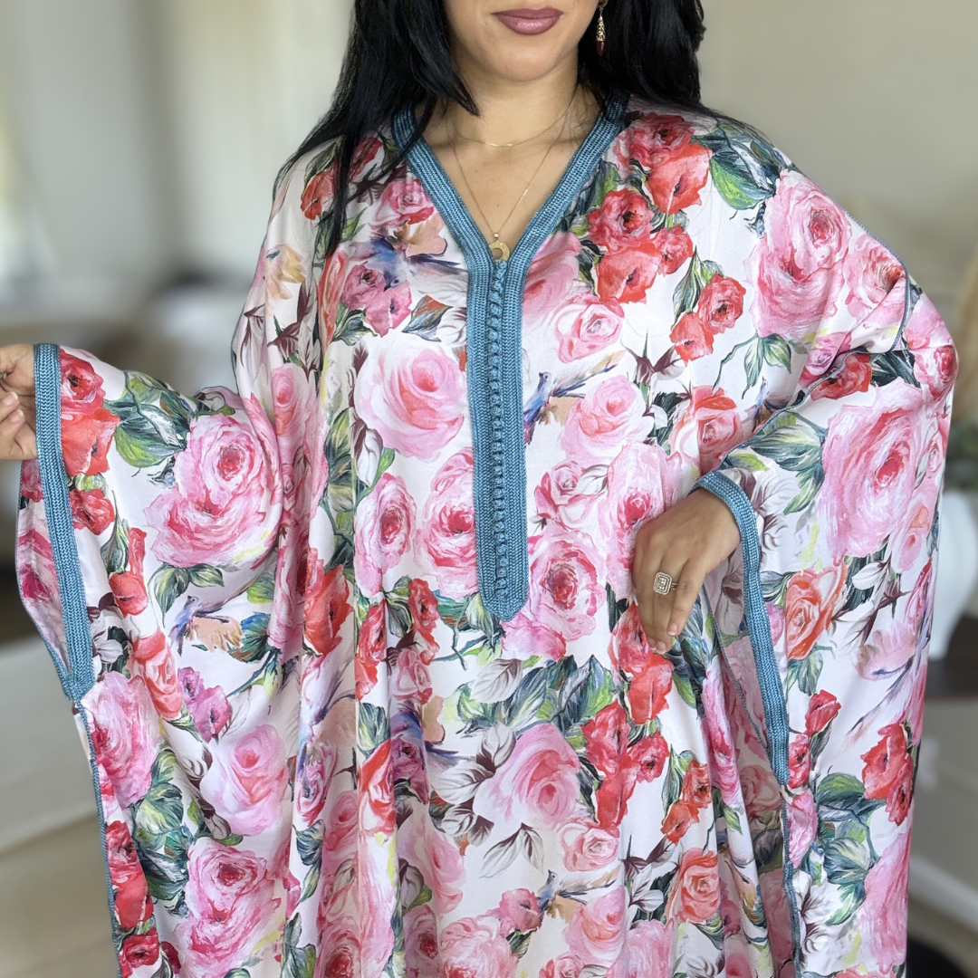 Gandoura Papillon Fleurie – Élégance & Confort