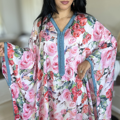 Gandoura Papillon Fleurie – Élégance & Confort