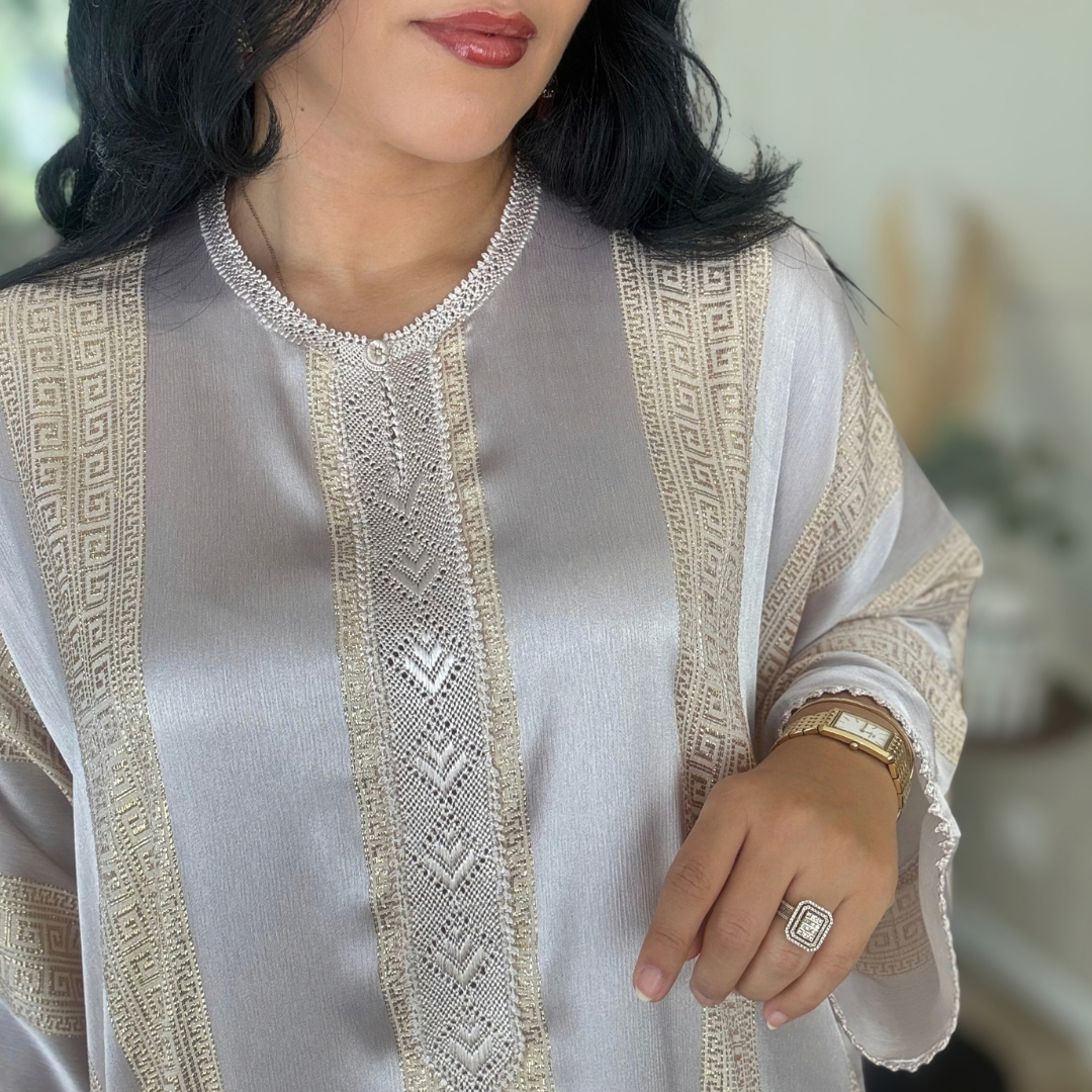 Gandoura Jawhara Prestige – La perle de la Randa
