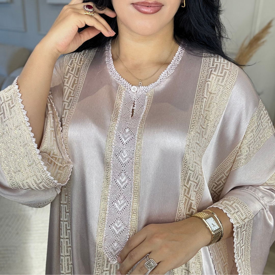 Gandoura Jawhara Prestige – La perle de la Randa