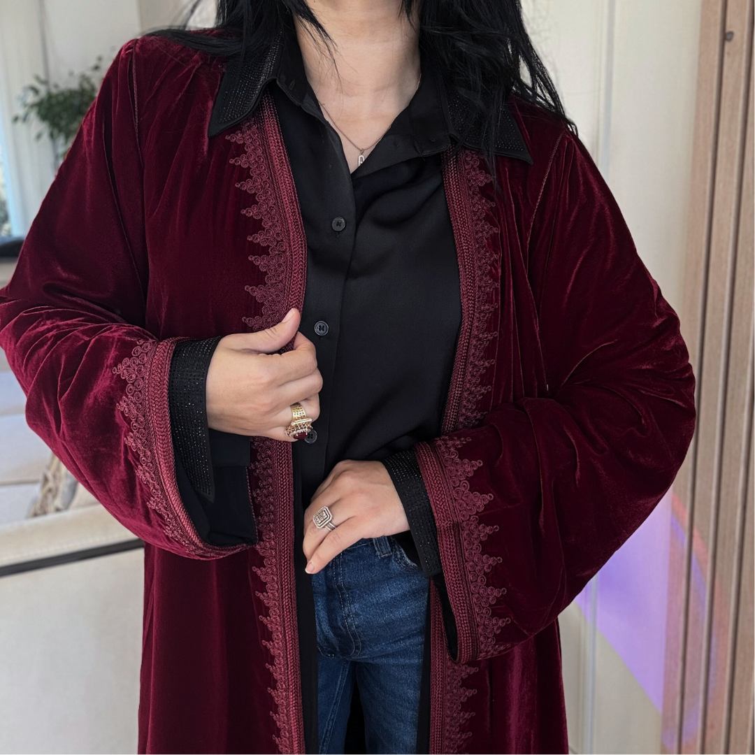 Kimono Doublé en Velours – Collection Élégance Intemporelle
