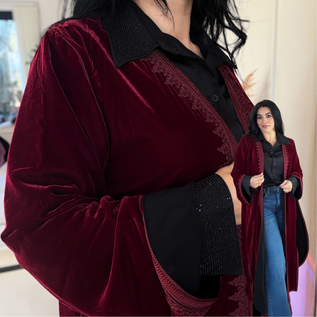 Kimono Doublé en Velours – Collection Élégance Intemporelle
