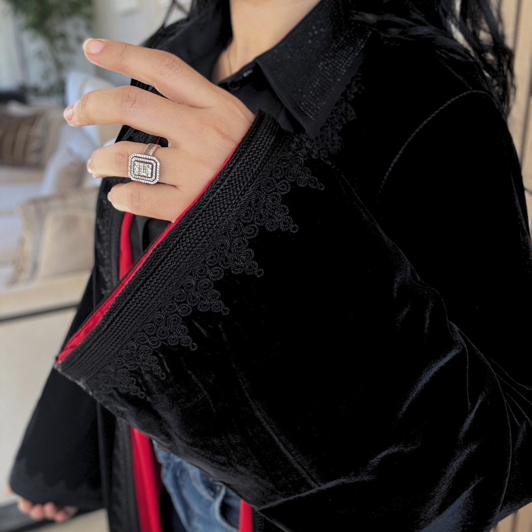 Kimono Doublé en Velours – Collection Élégance Intemporelle